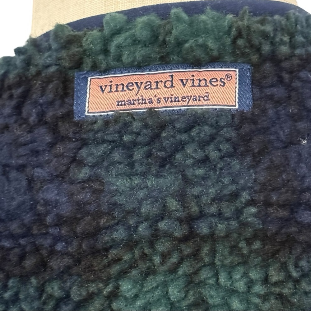 Vineyard Vines Girls XL Sherpa Fleece Pullover - Picture 6 of 7